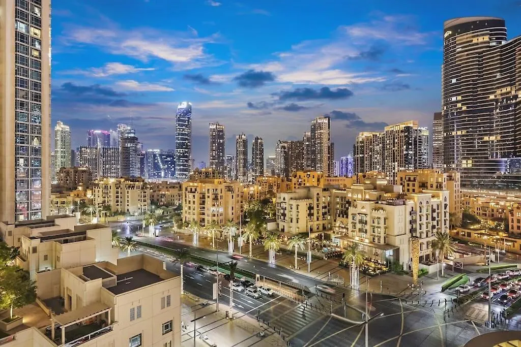 First Class 1Br Breathtaking Downtown View location